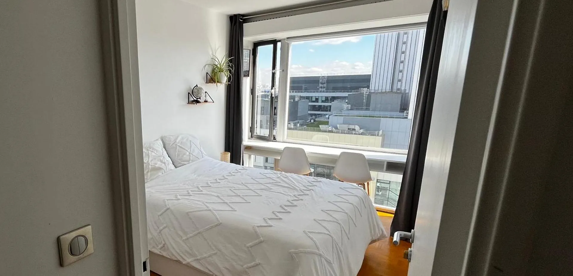 2 Private Bedrooms, Montparnasse Station باريس